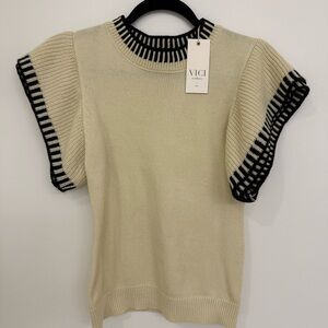 VICI Knit Cream and Black Women's Top Size Medium New With Tags